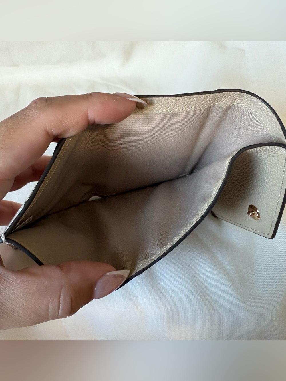 Tory Burch Small Colorblock Envelope Wallet - Picture 6 of 6